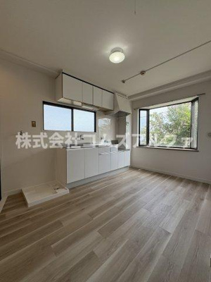 【居間・リビング】 | 北軽井沢ハイツ | 北軽井沢ハイツ　ダイニング