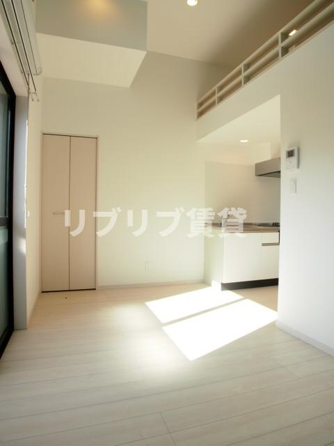 ユーマハイツの居間・リビング