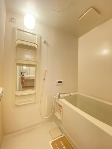 レーベンセイナンの浴室