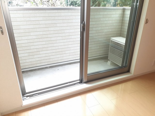 シティフォレスト米ノ城Aのバルコニー