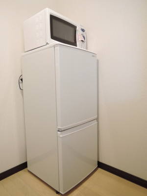 【内装】 | レオネクストリトルスクウェア | ☆冷蔵庫＆電子レンジ付☆