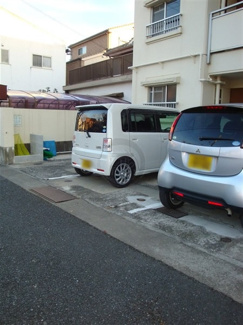 【駐車場】