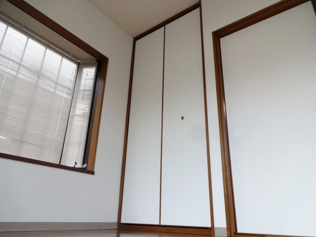 オークハイツの収納