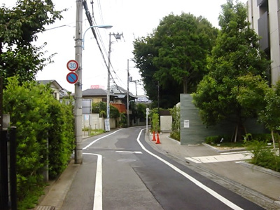 【周辺】 | プレミアコンフォート高井戸 | 前面道路