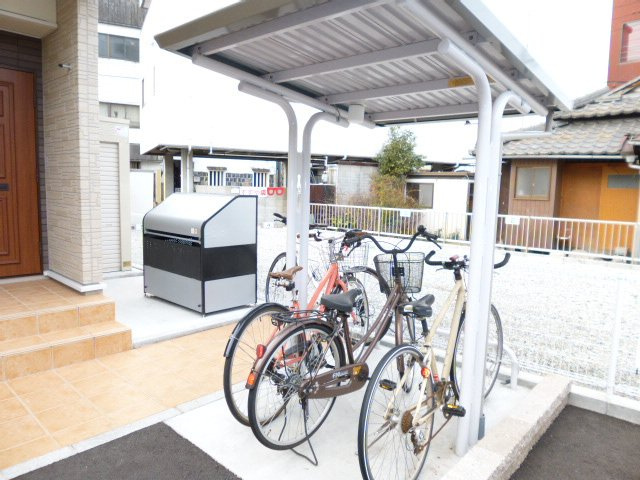 倉敷市川西町のアパートのその他共用部分|駐輪場