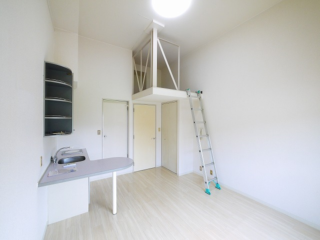 リバーヒル帝塚山の寝室