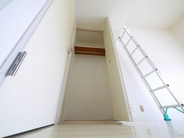 リバーヒル帝塚山の収納