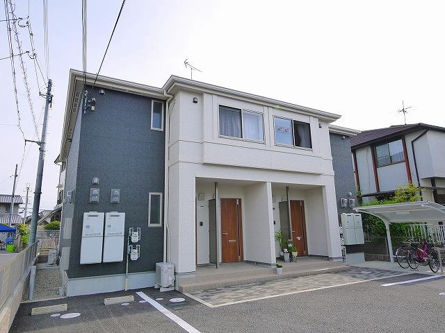 レオクレープスの外観