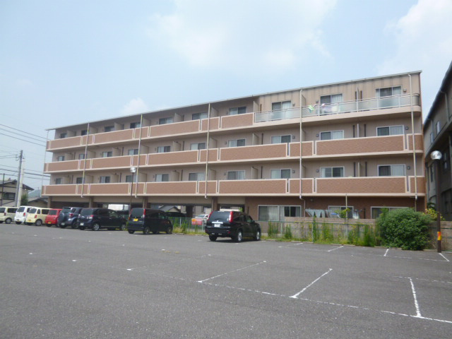 フジパレスの外観