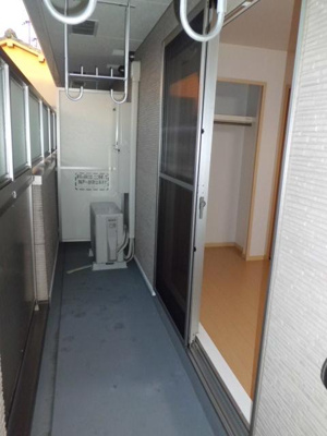 【バルコニー】 | カレント・レジデンス