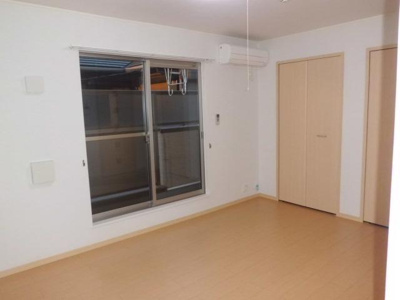 【洋室】 | カレント・レジデンス