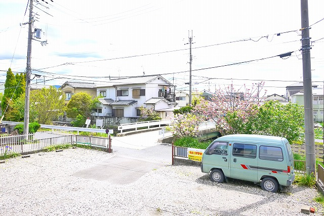 西口アパートの展望