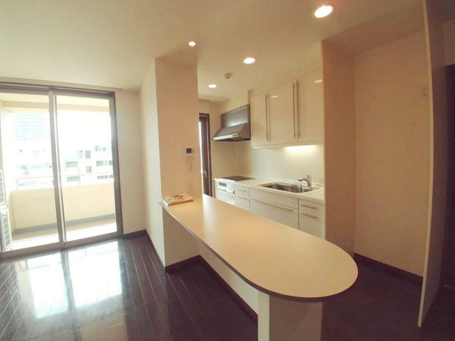 【キッチン】 | マチュリティ小石川 | カウンター付きのキッチンです。