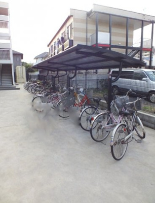 【その他共用部分】 | ヴィクトワール | 屋根付き駐輪場付き