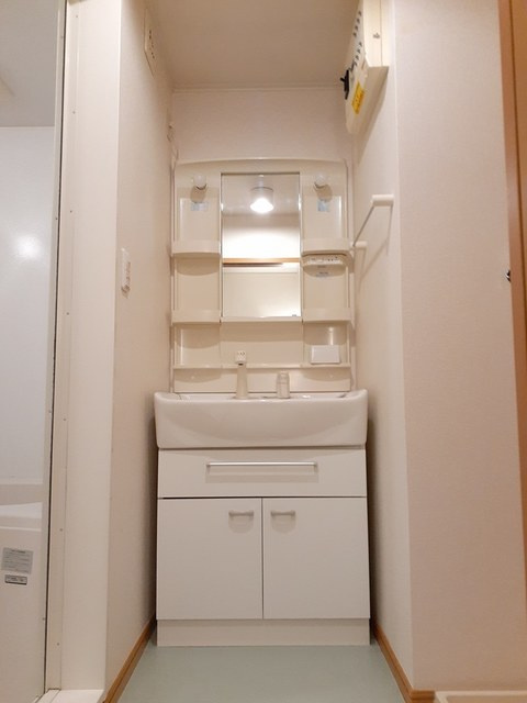 レジデンス細野Ⅰの洗面所