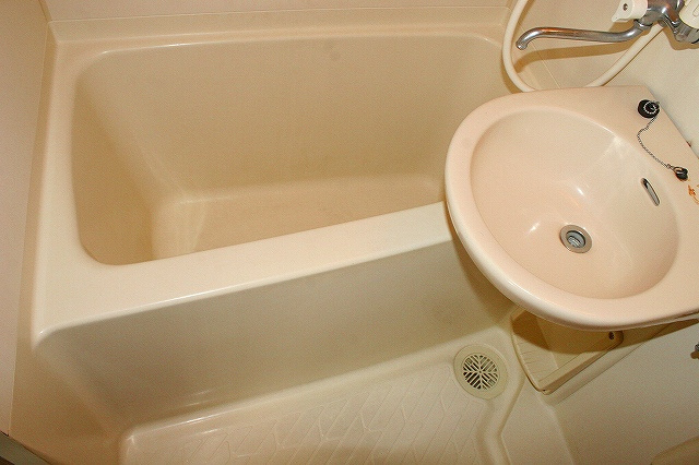 マイモアの浴室|お風呂で日々の疲れを落としましょう