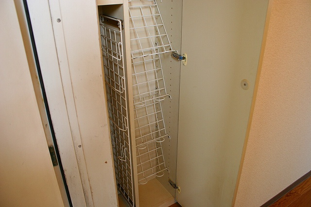 マイモアの収納|こまごまとしたものを収納できそうですね