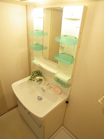 エルム西大濠の独立洗面台|エルム西大濠（2LDK）　独立洗面台