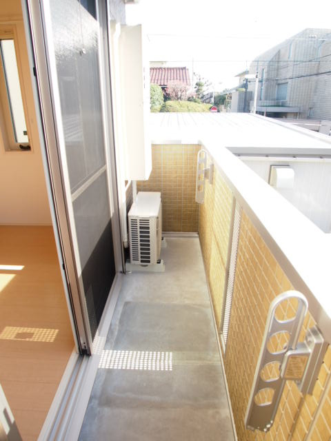 LEXSASU春日のバルコニー