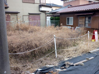 【前面道路含む現地写真】 | 桑名郡木曽岬町　売地 | 現地写真
閑静な住宅地のため住環境良好です！
間口も約9.65ｍと広々としております！