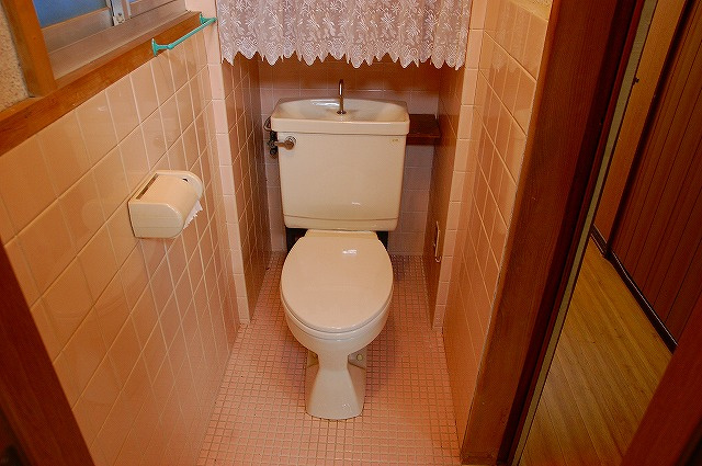 南京終事務所のトイレ