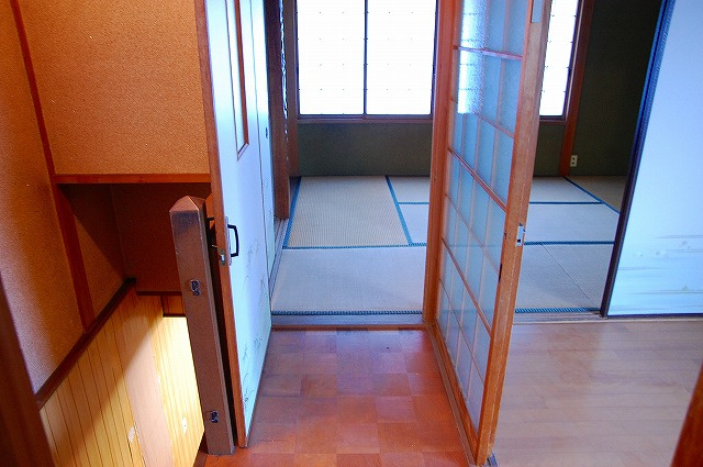 南京終事務所の内装