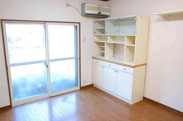 南京終事務所の内装