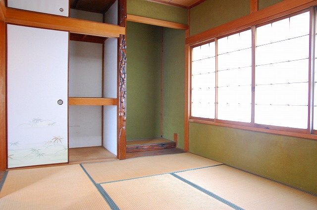 南京終事務所の内装