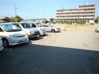 【駐車場】