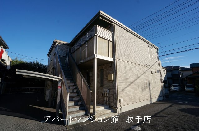 アムールBの外観