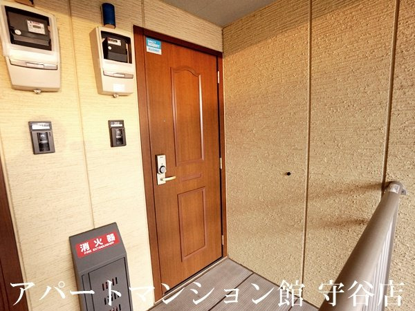 T'sキャッスルの玄関