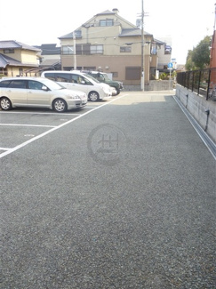 【駐車場】