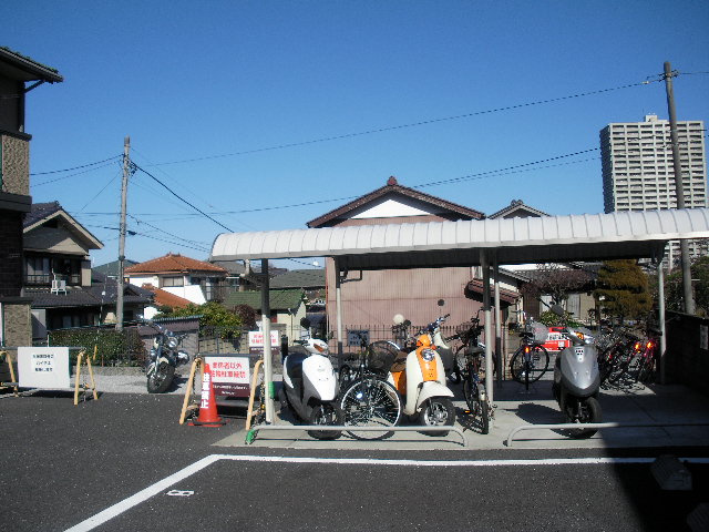 フローラのその他共用部分|駐輪場あり【フローラ】