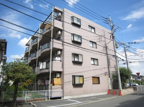 スカイパレス元町の外観