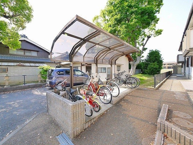 グリーンガーデンＢのその他共用部分|自転車置き場