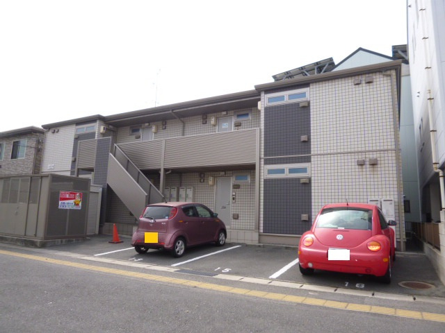 倉敷市児島駅前４丁目のアパートの外観