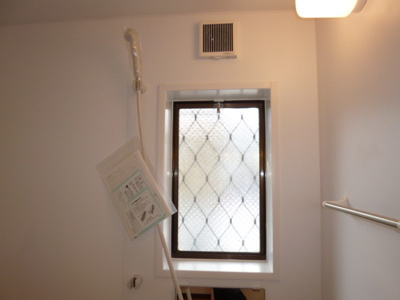 【浴室】 | グリーンウッド | 浴室窓