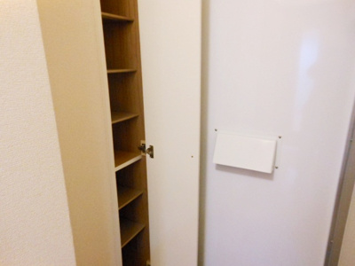 【収納】 | レオパレス曙  | シューズＢＯＸ