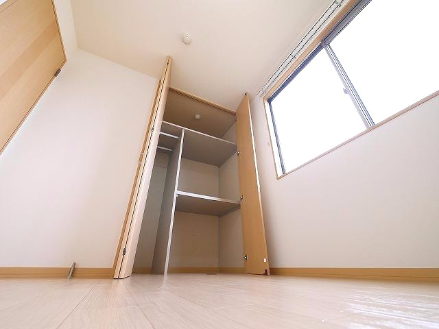 ラフィナートＢ・Ｃの収納|たっぷりとした収納スペースです