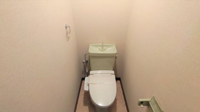 【トイレ】 | サニーコート岡大西