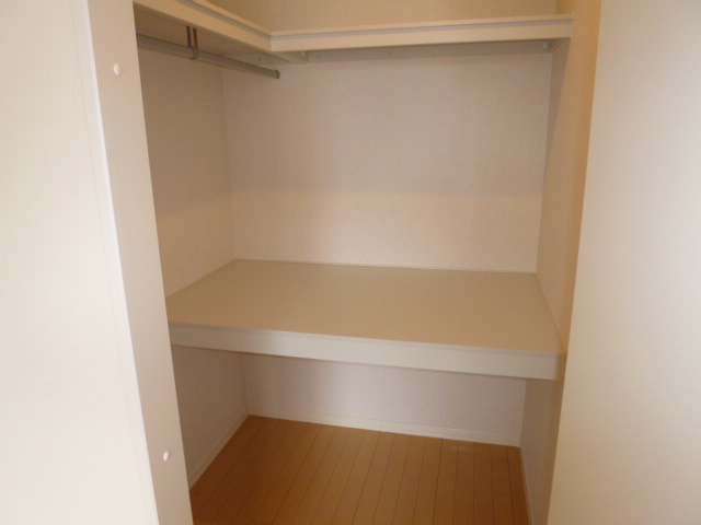 カーサ・ヴィアソーレＡの収納