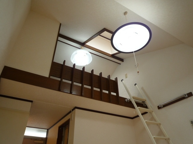 【内装】 | エルザ２２ | 照明つき（残置物）