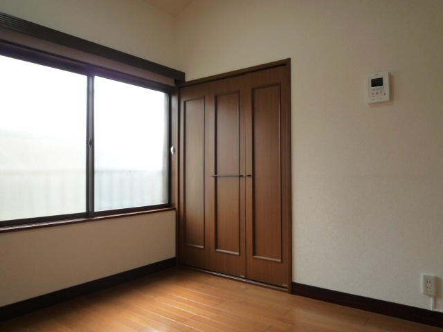 【居間・リビング】 | エルザ２２ | 洋室