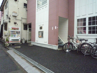 【駐車場】 | 駐車場と駐輪場