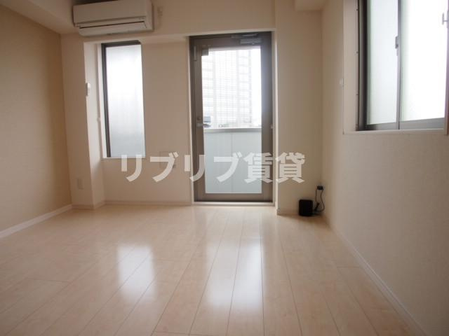 リブリ・エイリアスの居間・リビング