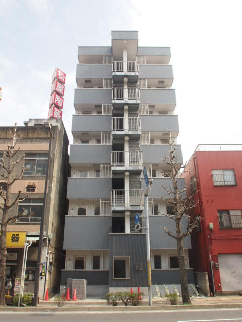 リブリ・エイリアスの外観