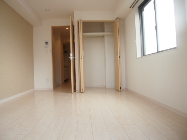 リブリ・エイリアスの居間・リビング