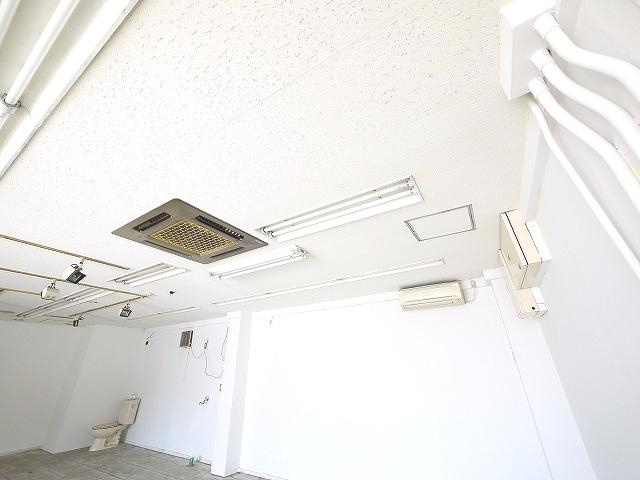 いまかビルの内装