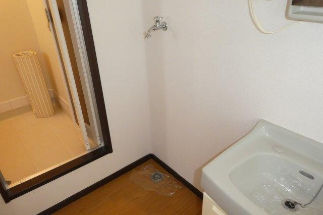 中庄サンプラザＢのその他|洗濯機置き場