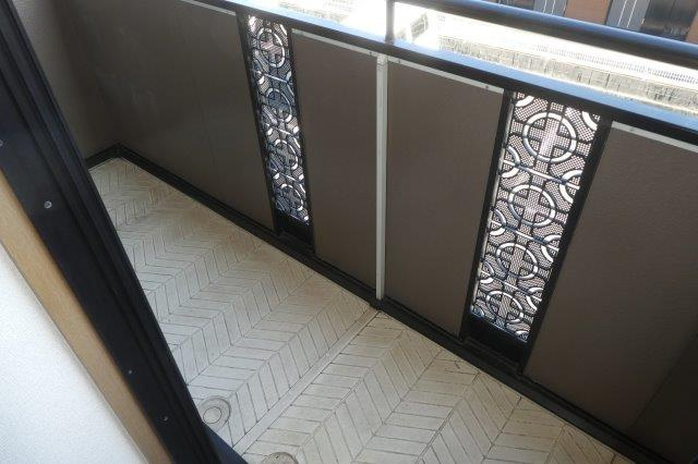 コニファーガーデン１のバルコニー